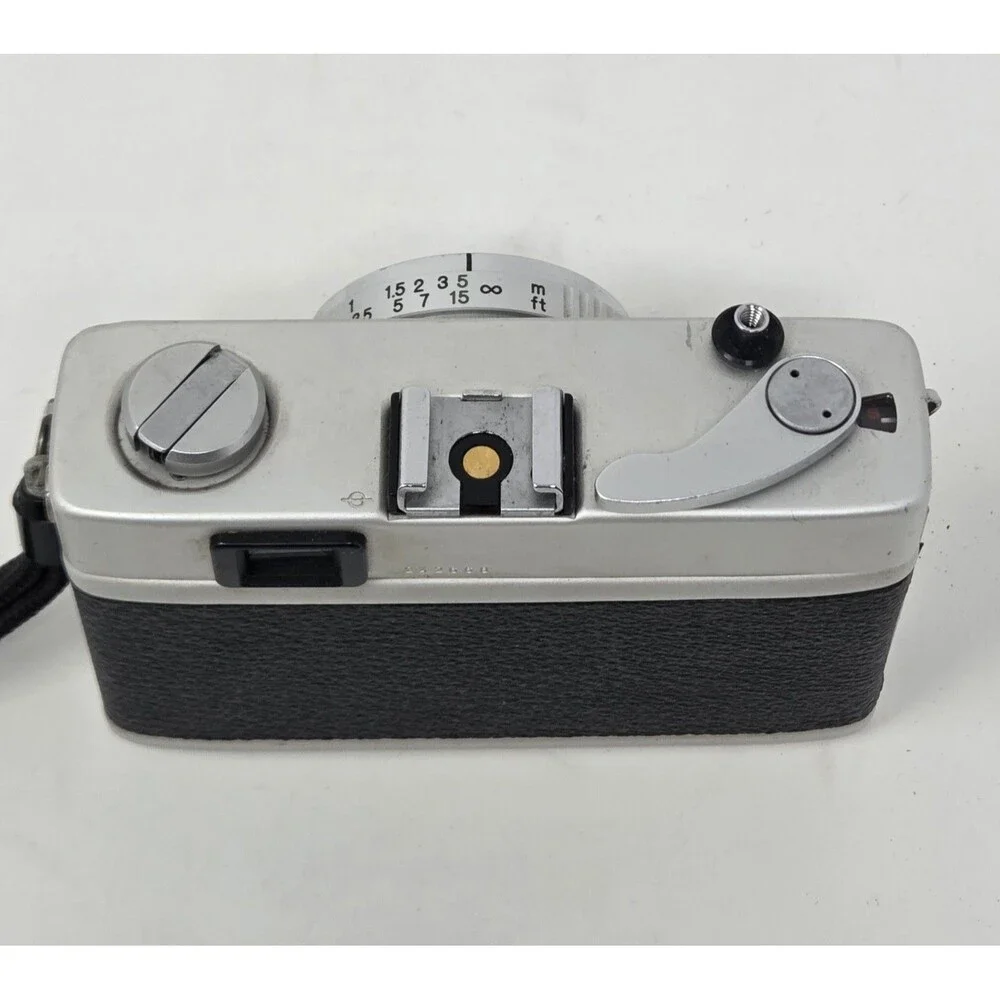 Konica C35 Automatic 35mm Film Camera‎ Hexanon 38mm f/2.8 Shutter Fires Japan